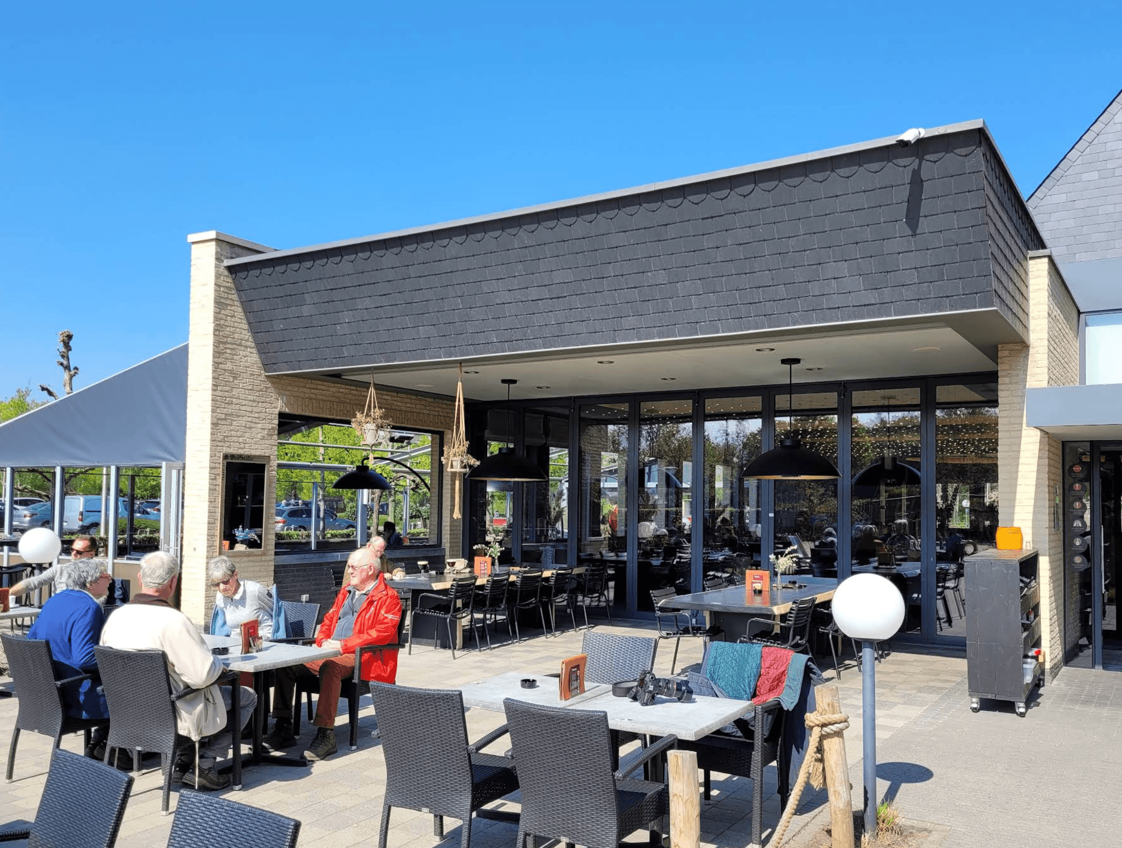 Circulaire houtbouw voor Café Trappisten
