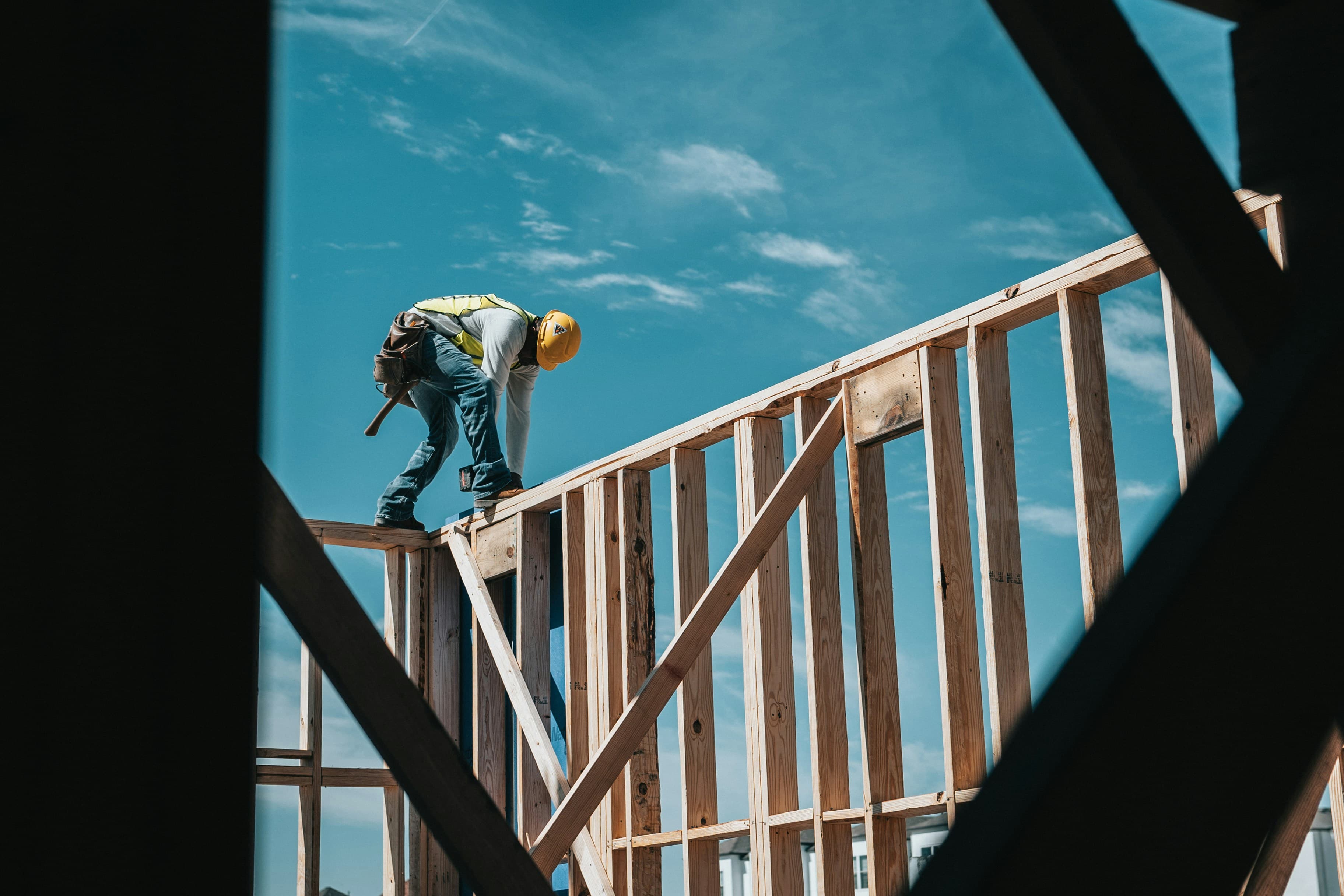 Meer bouwvergunningen, maar woningbouw blijft achter